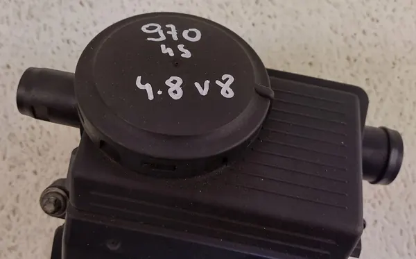 Porsche OE 948 107 135 20 Oljesepartor image 5