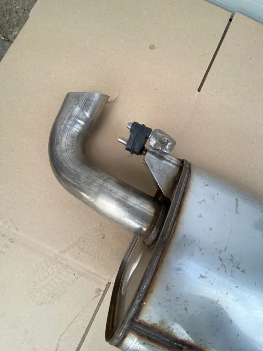 Sistema de escape BMW X6 G06 M-Package OEM Usado image 6