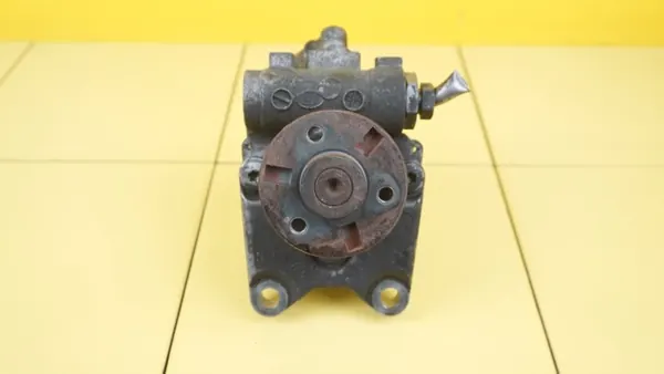 BMW Servopumpe OEM 4035679 für N52B30A Motor image 4