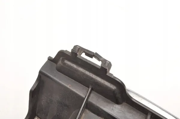 Mercedes W205 Pakopää Vasen Taka OEM A2058850356 image 7