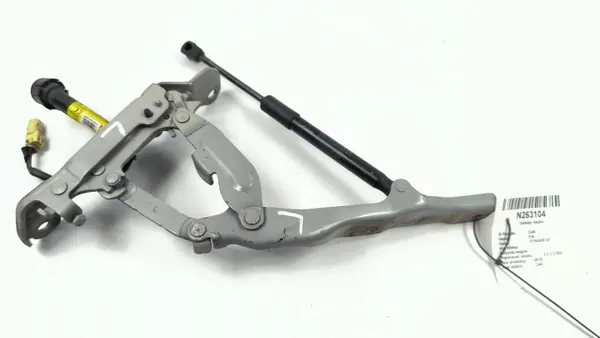 Konepeltisarana vasen OEM 9263104 KIA Stinger image 5