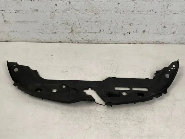 Toyota Verso etuturvavyöpeite OEM 531400F010 image 2