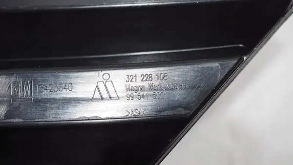 Opel Astra K Front Grill OE 13423640 image 10