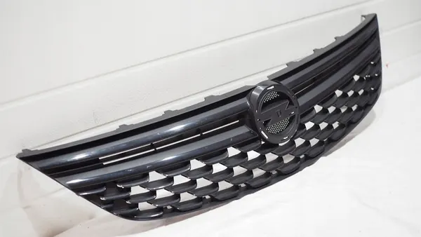 Opel Astra K Front Grill OE 13423640 image 3