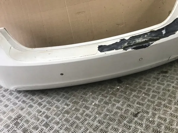 PARAGOLPES TRASERO CHEVROLET CRUZE 08-12 SEDÁN GCB PDC OEM 96981076 image 4