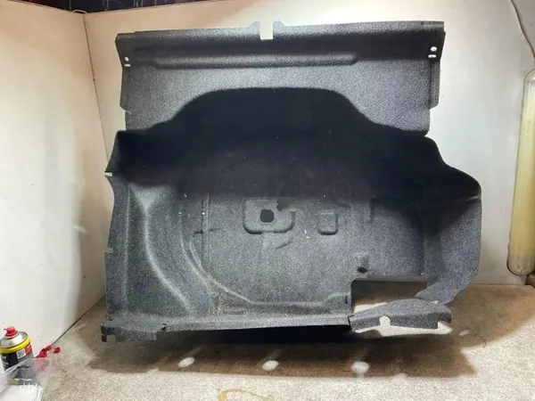 Mercedes-Benz Kofferraummatte OEM A2186840606 - Gebraucht image 2