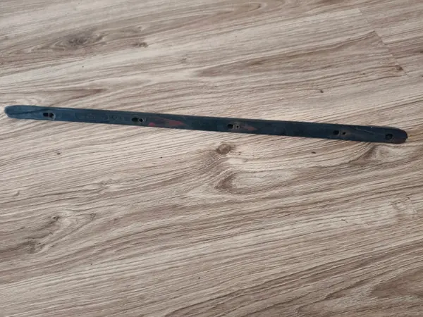 Moldura de Porta-Malas Mercedes W201 OEM 2017580202 image 4