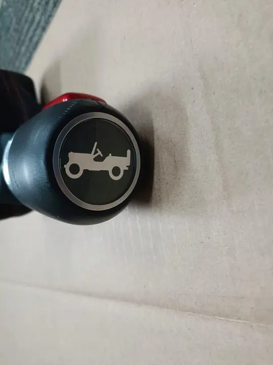 Red Gear Shift Knob Jeep Wrangler JL 2D Short image 1
