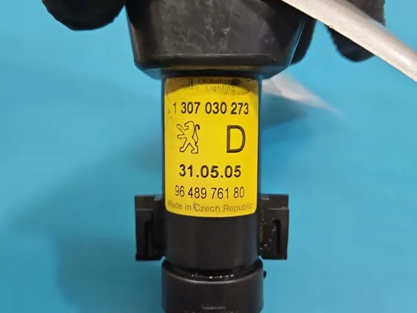 Lava-farol direito OEM 9648976180 para Peugeot 407 image 6