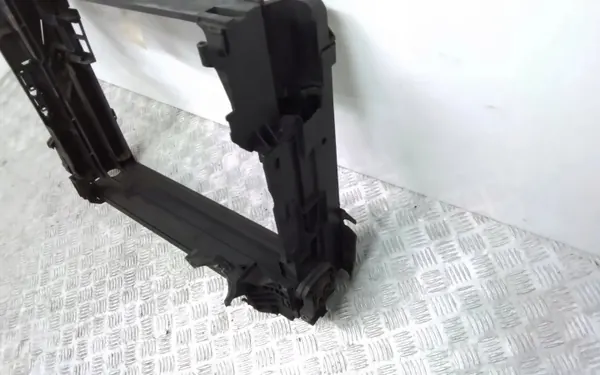 Mittelteil Gurt vorne OEM 7599666 BMW 7 image 4