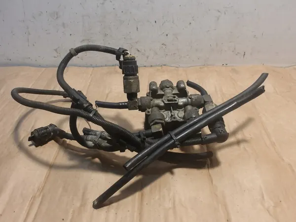 Vanne de sécurité quatre voies MAN TGA RC723224 image 1