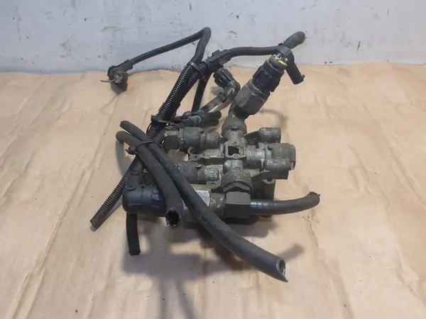 Vanne de sécurité quatre voies MAN TGA RC723224 image 2