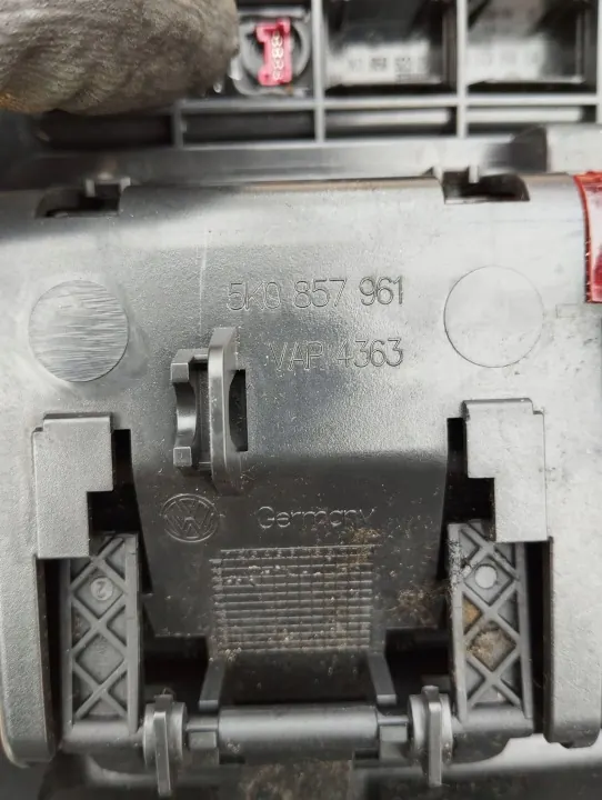 OEM 5K0857961 Cendrier Porte-allume VW Golf VI image 4