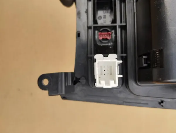 OEM 5K0857961 Cendrier Porte-allume VW Golf VI image 8