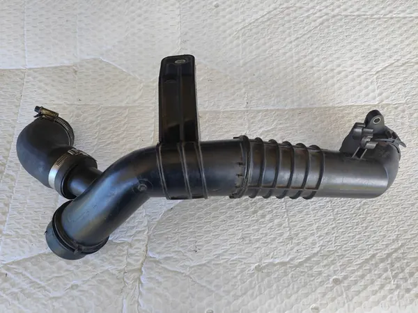 Tubo intercooler OPEL INSIGNIA A SEDAN 2.0L diesel image 2