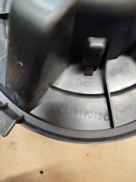Ventilateur Apex d'occasion OEM 1K1819015C VW Golf image 4