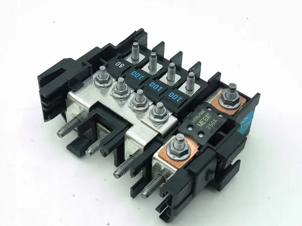 Pinza pirotécnica Peugeot 3008 III OEM 4L362319EC32 image 2