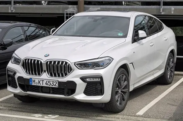 BMW X6 G06 Expansionsbehållare OEM 8610662 - Begagnad image 10