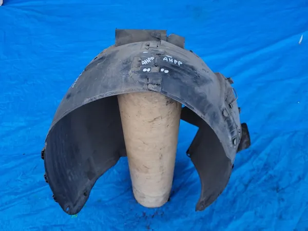 OPEL Astra H Front Right Wheel Arch 13125603 image 3