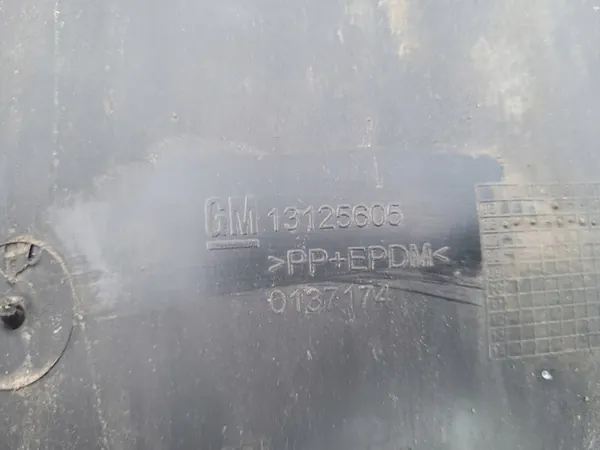 OPEL Astra H Front Right Wheel Arch 13125603 image 8