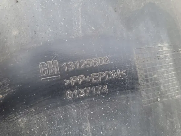 OPEL Astra H Front Right Wheel Arch 13125603 image 9