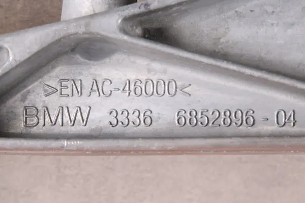 OEM 6852896 Hinterer Trägerstütze für BMW X1/X2 image 5