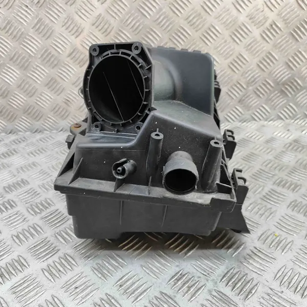 Ilmansuodattimen kotelo VW GOLF IV 1J0129607 image 4