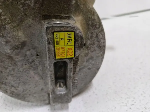 Compresseur de climatisation KIA SORENTO II 2.2 CRDI 977012P250 image 9