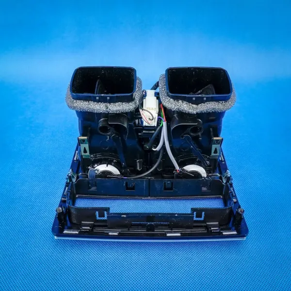 OEM 64229399966 Taka-ilmaventtiiliristikko BMW X5/X6 image 3