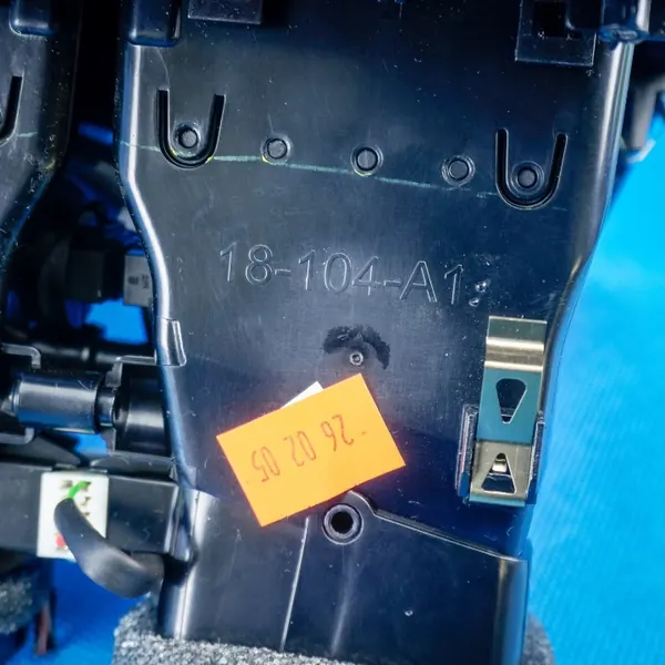 OEM 64229399966 Taka-ilmaventtiiliristikko BMW X5/X6 image 5