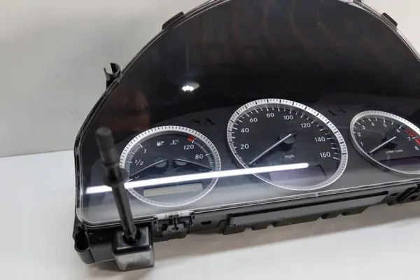 Mercedes W204 Mittaristo OEM 2049001105-1 image 3
