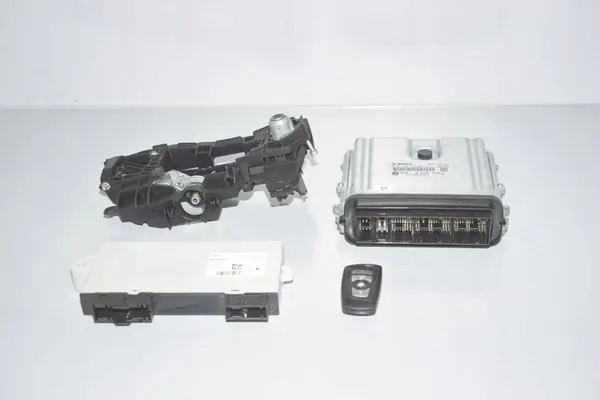 Ontstekingsset BMW 5 Touring (F11) 3.0L 2014 OEM 8579748 image 1