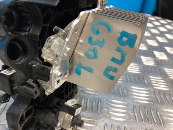Lente LED Esquerda BMW 5 G30 G31 OEM 23283700 image 4