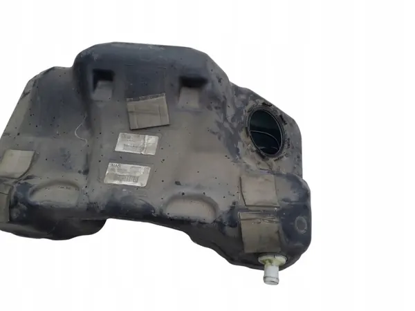 Land Rover Brandstoftank OEM BJ329K007AH - Gebruikt image 8