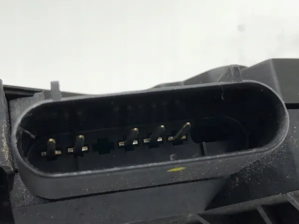 Vordere Rechte Türschloss Volvo V60 I Kombi 31301739 image 4