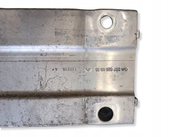 Mercedes-Benz E-luokka W207 etupuskurin palkki OEM A2046205834 image 6