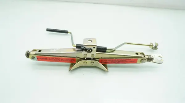 Cric Volvo 960 OEM MMAUTKO-31197 image 3