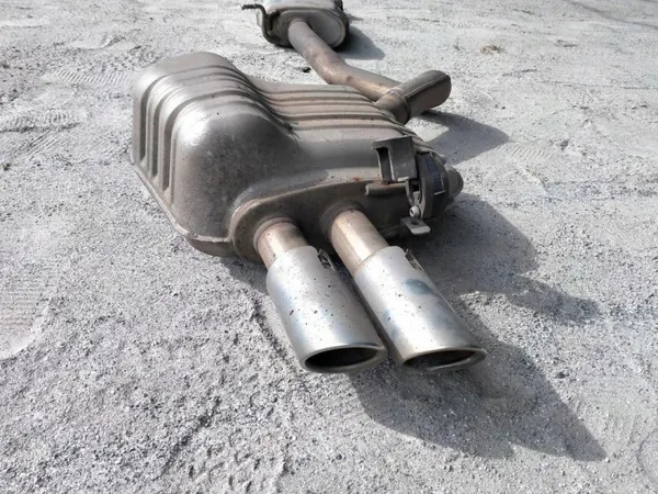 Audi A5 8W Middendemper OEM 8W0120E 8W0253411L image 4