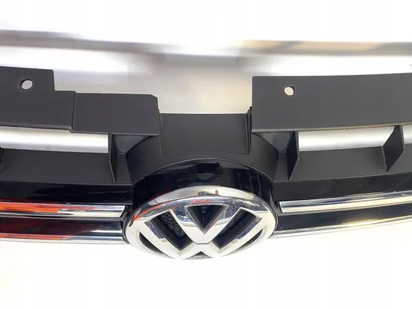 VW Touareg II 7P Front Grill 2010-2015 OEM 7P6853651A image 6