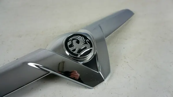 Front Grill Chrome Opel Vectra C Lift Signum 05-08 image 3