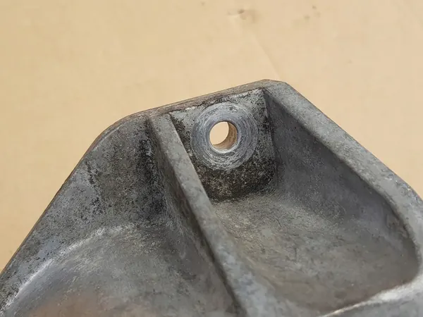 Moottorin tukikansi / Audi A2 1.4 TDI / 8Z0199212A image 6