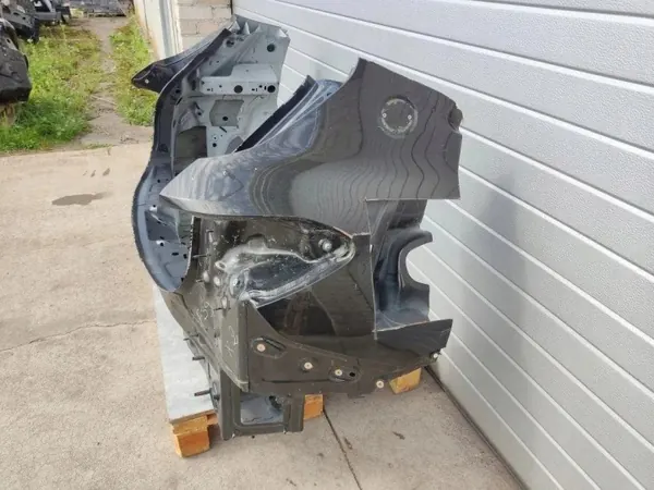 BMW X2 F39 takakoriopaneeli OEM 7467369 image 5