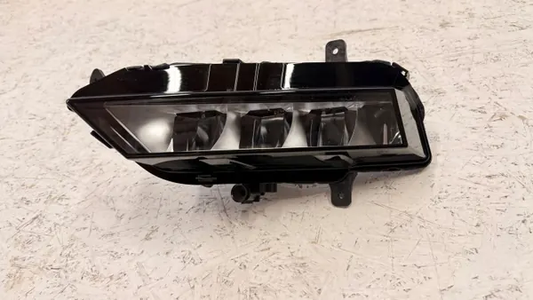 Linkes Halogen LED Licht OEM 657941699A für Skoda Scala image 3