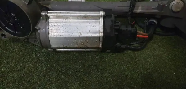 OEM 1K1423051FE Lenksäulengetriebe gebraucht image 4