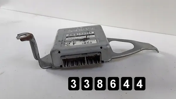 Käytetty Toyota ECU OEM AM-338644 Camry 1998 image 2