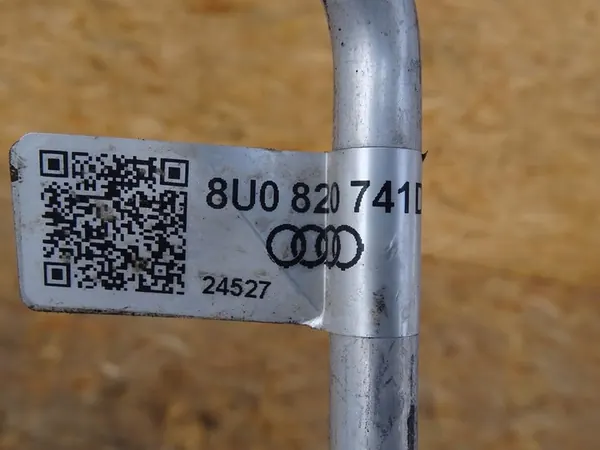 AUDI Q3 8U 11-18 Ilmastointijohdin Anturi 8U0820741D image 2