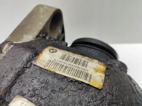 Taka-akselin tasauspyörästö OEM 7542514 BMW 5 E60/E61 image 6