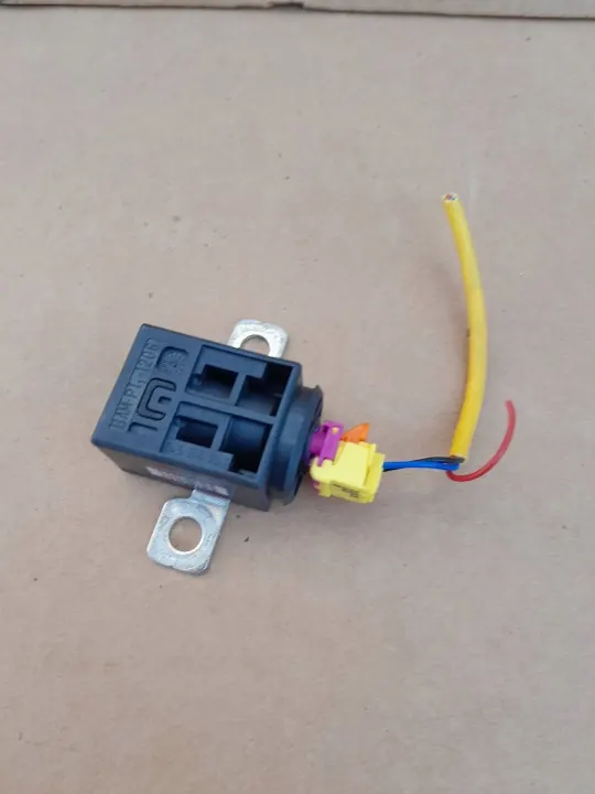 Fusible Pyrotechnique OEM 4F0915519 pour Audi A4 A6 A5 Q5 Q7 image 2