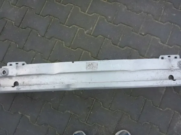 Takapuskuri vahvistus VW Touareg III 760 image 3