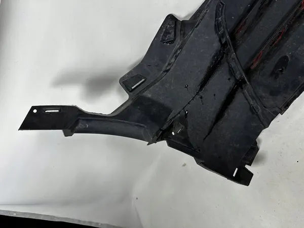 MERCEDES GLA W247 AMG Grille de Pare-Chocs Avant Gauche A2478853805 image 5